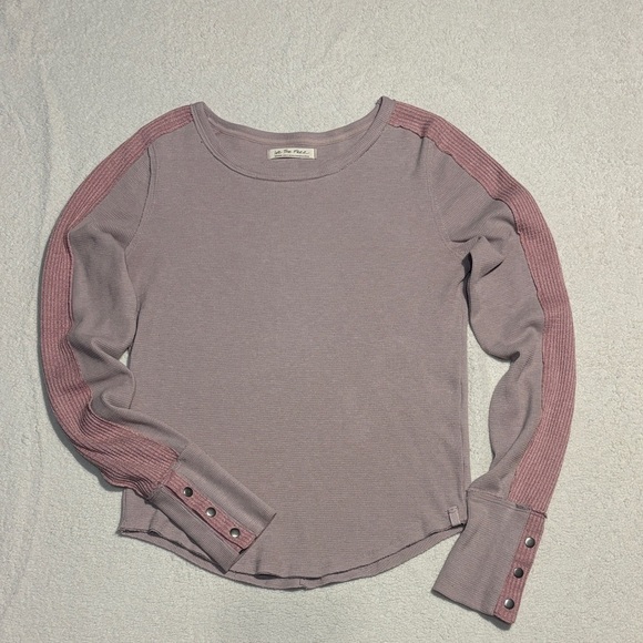 We the Free Long Sleeve Thermal Tasha Top Pink/Daytime Fireworks 
M - Picture 2 of 11